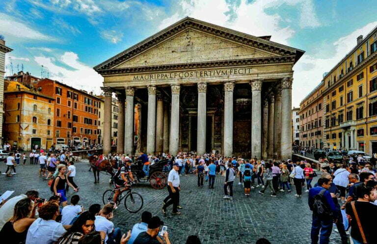 Pantheon Rome, Pantheon Italy