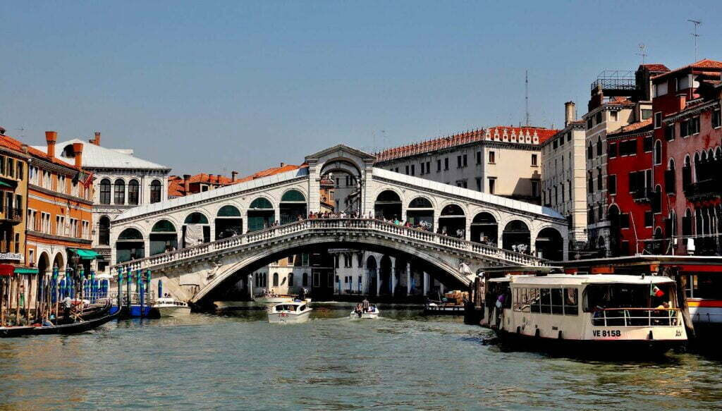 Rialto Bridge Venice, Regions of Italy