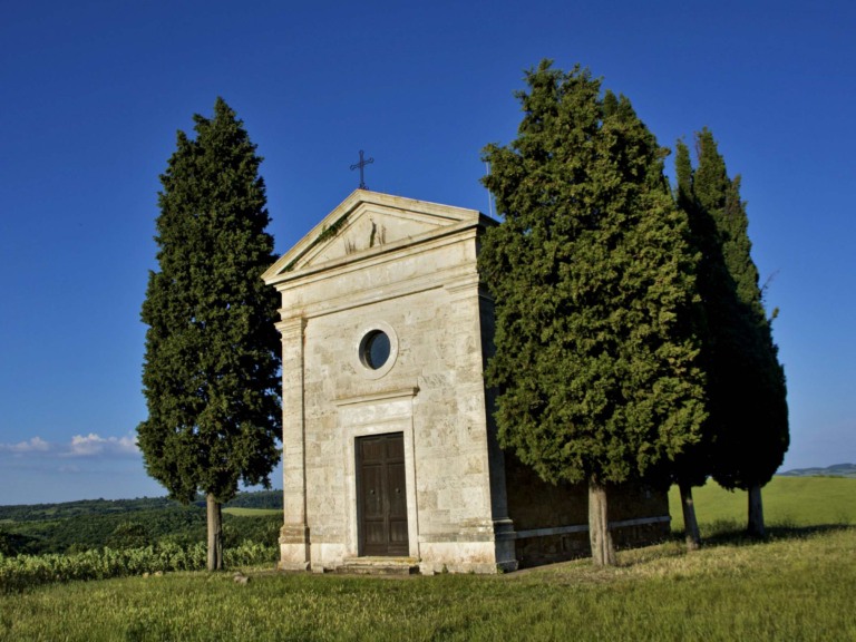 Chapel Vitaleta in Val d'Orcia